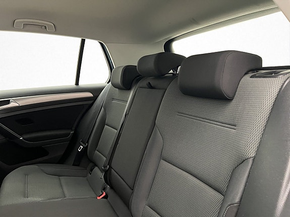 Volkswagen Golf I 17 of 26