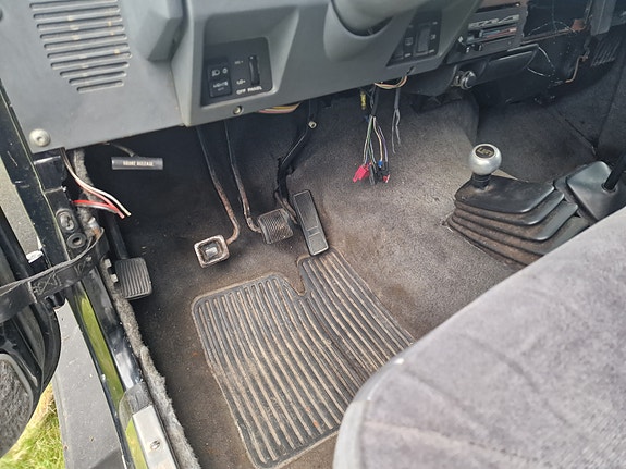 Jeep Wrangler 7 of 10