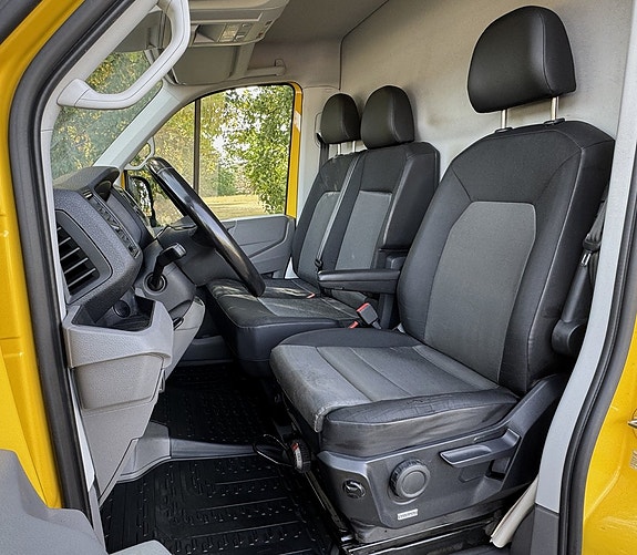 Volkswagen Crafter 10 of 20