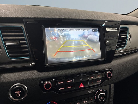 Kia Niro 11 of 23