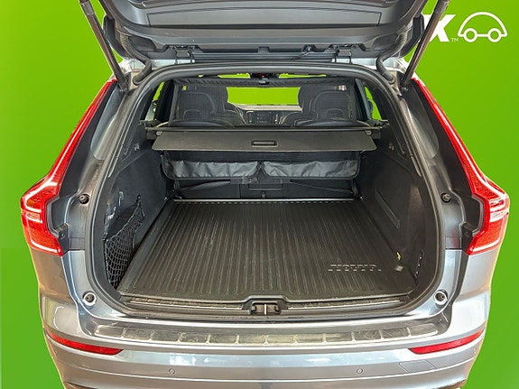 Volvo XC60 16 of 22