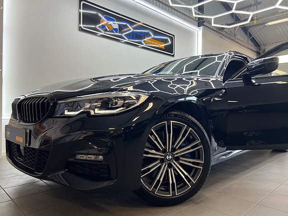 BMW 330e 9 of 30