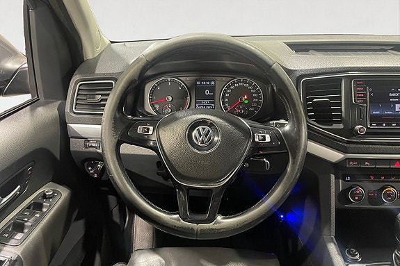 Volkswagen Amarok 13 of 17