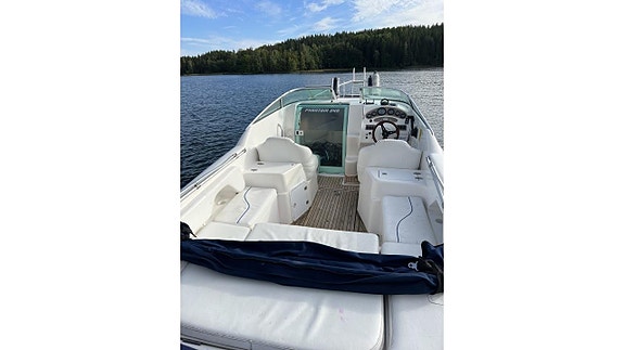 Schaefer Phantom 245 -05 Volvo Penta 5,0 GXI -05 16 of 16
