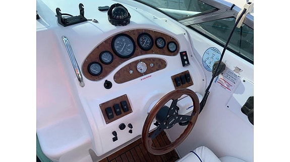 Schaefer Phantom 245 -05 Volvo Penta 5,0 GXI -05 8 of 16