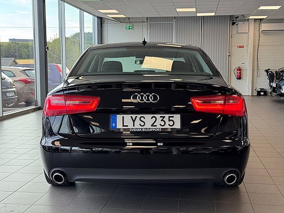 Audi A6 4 of 21