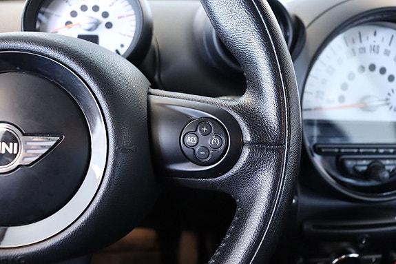 MINI Countryman Cooper D 11 of 17