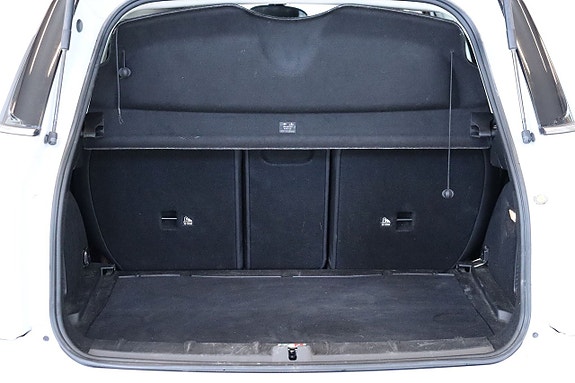 MINI Countryman Cooper D 7 of 17
