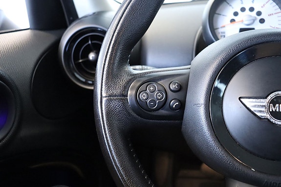 MINI Countryman Cooper D 10 of 17