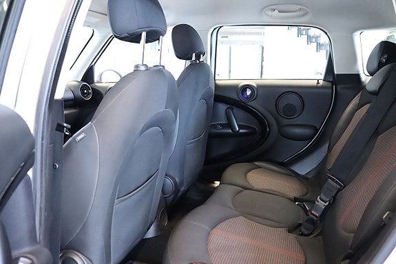 MINI Countryman Cooper D 16 of 17