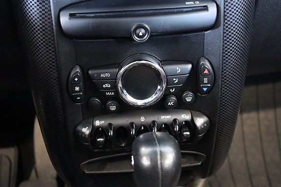 MINI Countryman Cooper D 13 of 17