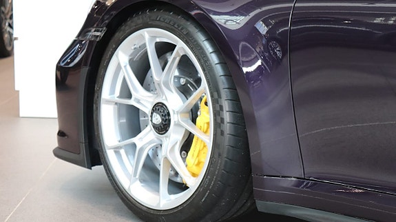 Porsche 911 GT3 12 of 12