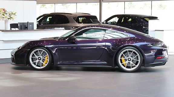 Porsche 911 GT3 4 of 12
