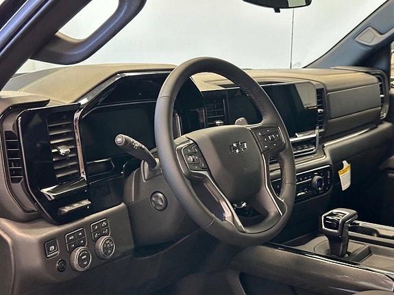 Chevrolet Silverado 1500 25 of 30