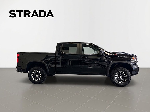 Chevrolet Silverado 1500 6 of 30