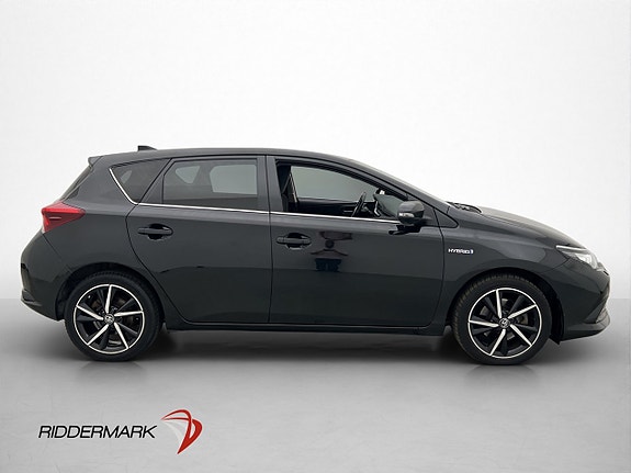 Toyota Auris 9 of 30