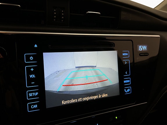 Toyota Auris 17 of 30