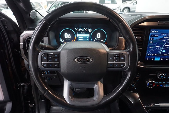 Ford F-150 14 of 30
