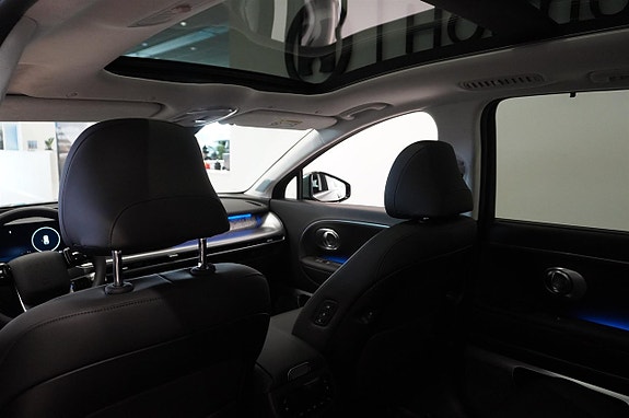 Hyundai Ioniq 9 12 of 23