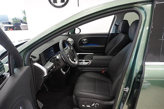 Hyundai Ioniq 9 2 of 23
