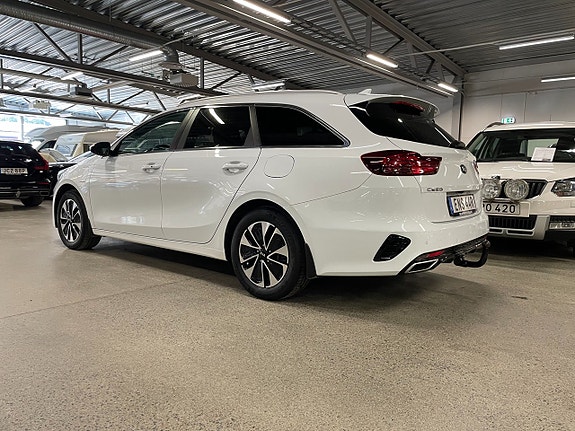 Kia Ceed 3 of 12