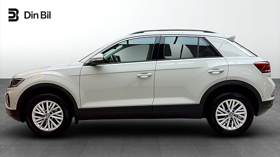 Volkswagen T-Roc 2 of 12