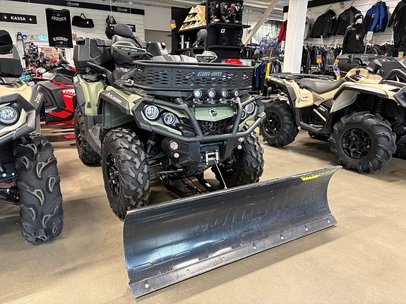 Can-Am Outlander 570 MAX PRO 2 of 6