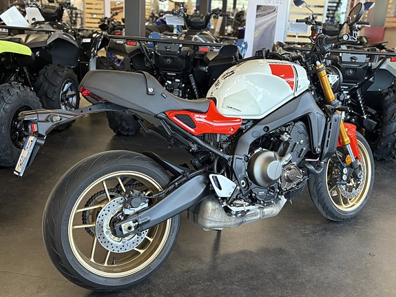 Yamaha XSR900 Endast 227mil! Nyservad! 3 of 7
