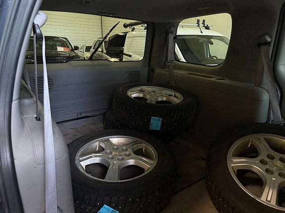 Chevrolet Uplander 13 of 30