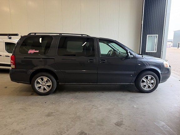 Chevrolet Uplander 4 of 30
