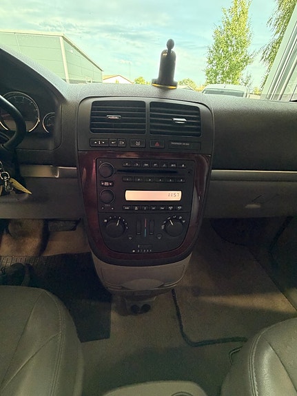 Chevrolet Uplander 30 of 30