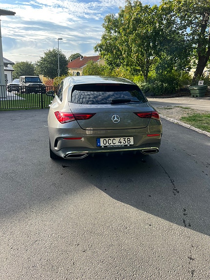 Mercedes-Benz CLA200 3 of 6