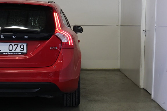 Volvo V60 6 of 22