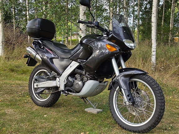 Aprilia Pegaso 650 Video 2 of 8