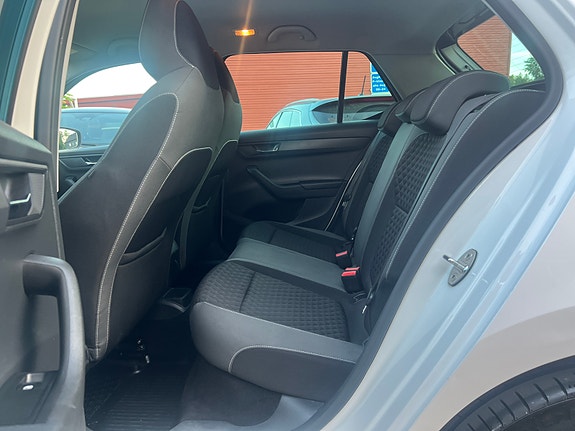 Skoda Fabia 5 of 8