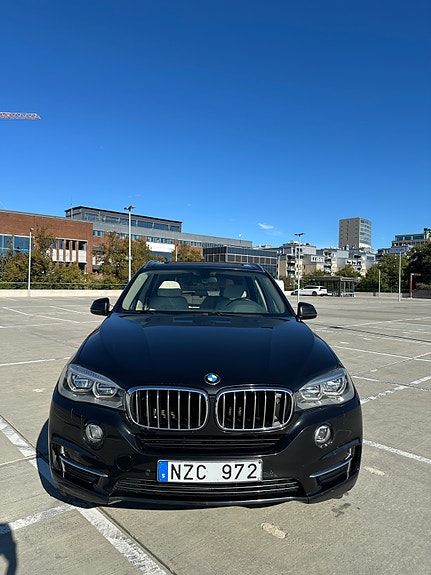 BMW X5 7 of 14