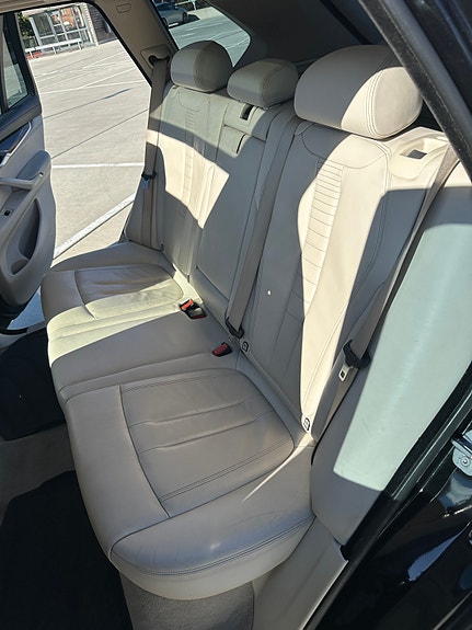 BMW X5 13 of 14