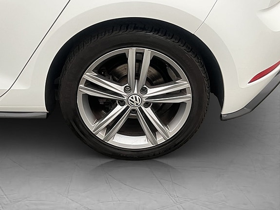 Volkswagen Golf I 27 of 29