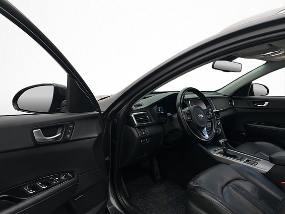 Kia Optima 9 of 30