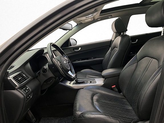 Kia Optima 13 of 30