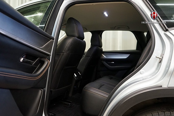 Mazda CX-60 11 of 25