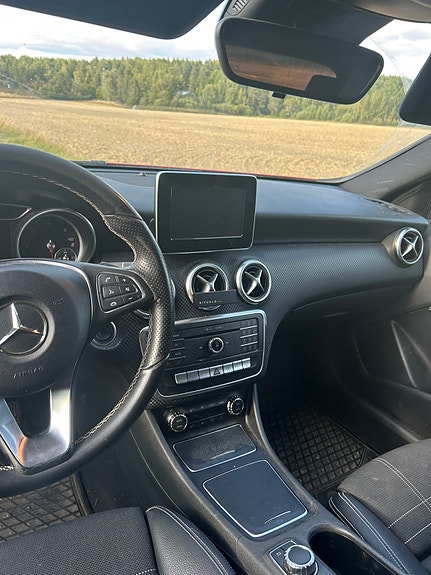 Mercedes-Benz A180 7 of 8