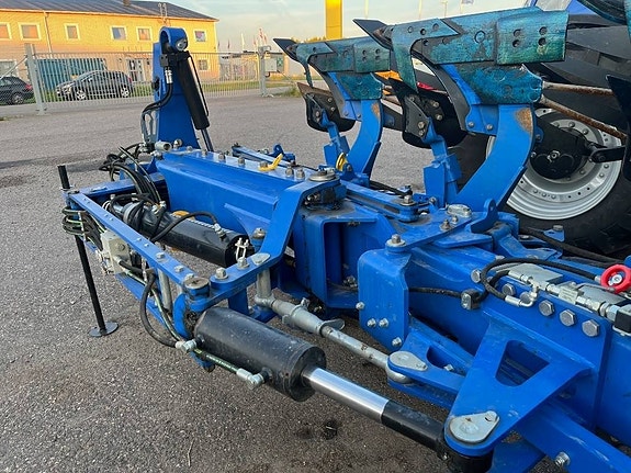 New Holland PXVH 6 Onland 7 of 10