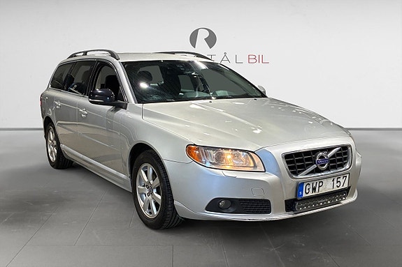 Volvo V70 9 of 17