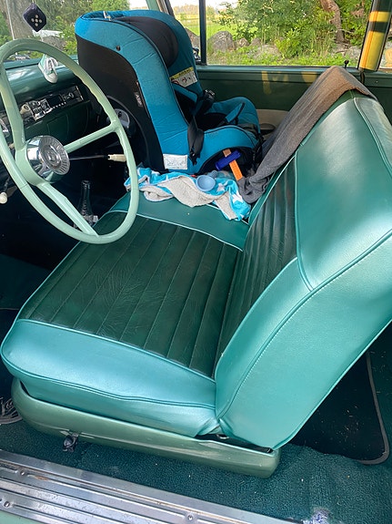 Ford Custom 8 of 10