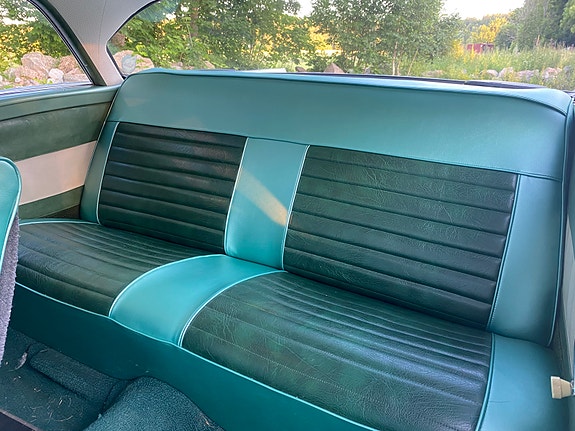 Ford Custom 7 of 10