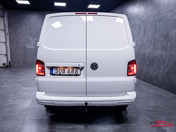 Volkswagen Transporter 6 of 30