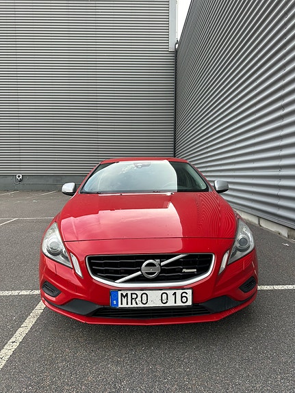 Volvo S60 5 of 11