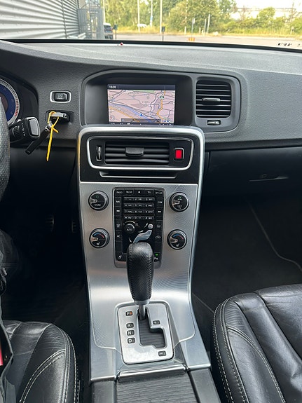 Volvo S60 10 of 11