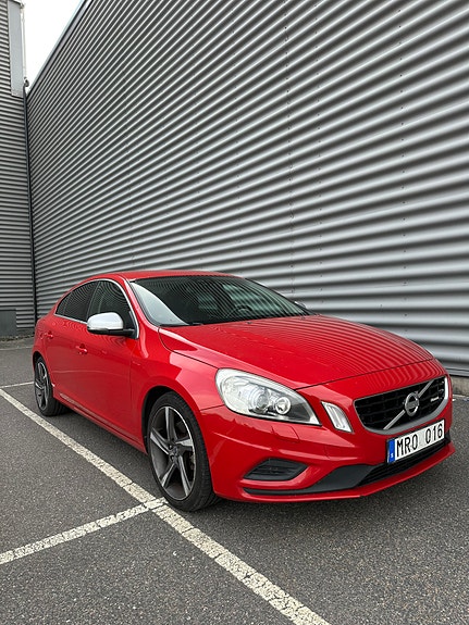 Volvo S60 4 of 11